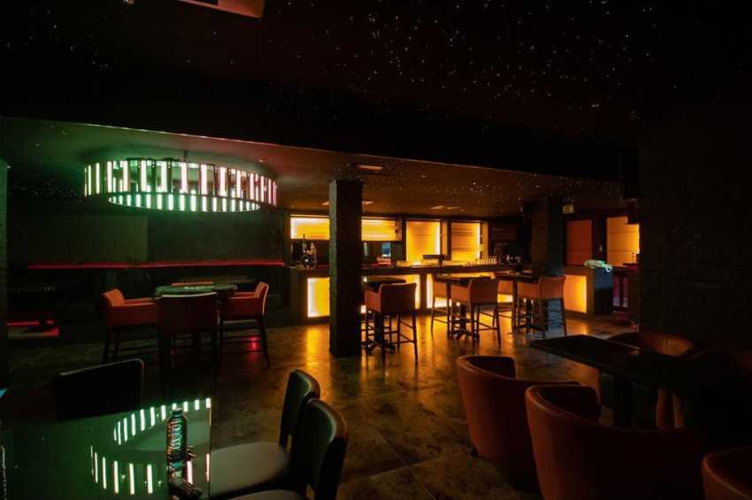 Baron Lounge