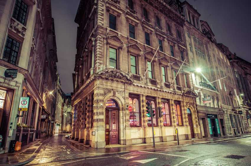 Simmons Bank 