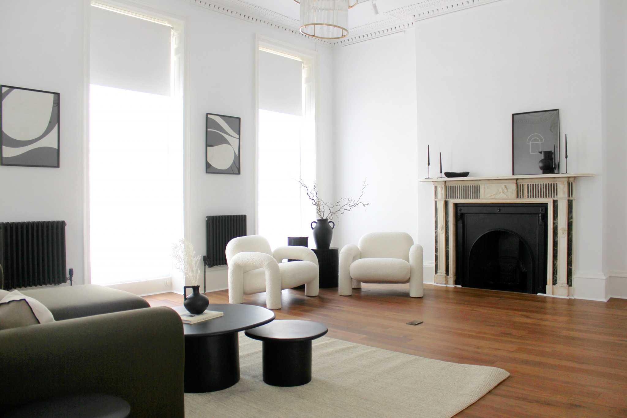 Evelyn Room 