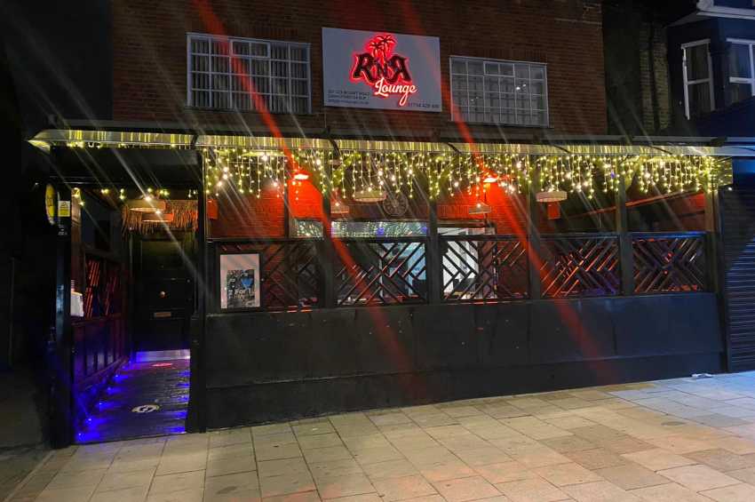 RnR Lounge 