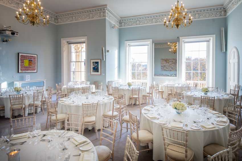 {10-11} Carlton House Terrace