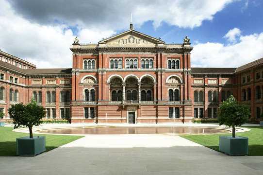 Victoria and Albert Museum