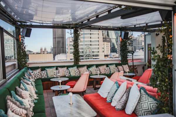 Wagtail - Rooftop Bar & Restaurant 