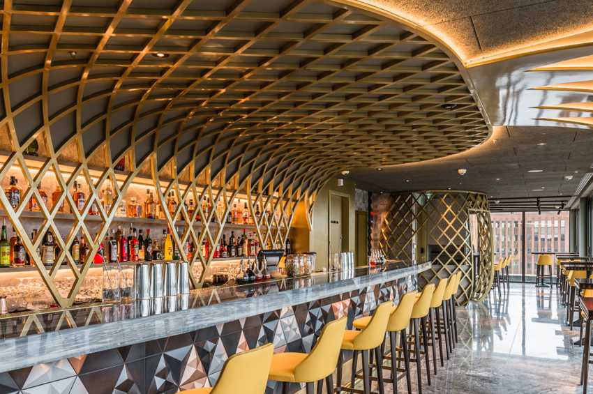 Jin Bo Law Sky Bar 