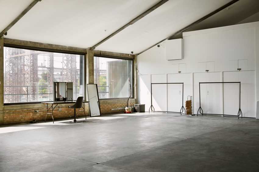 LOCK Warehouse