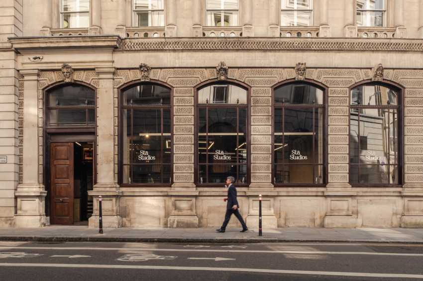 Stā Studios
