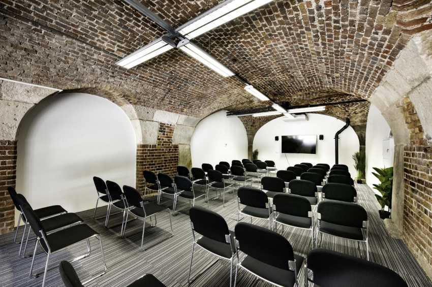 Tobacco Dock 