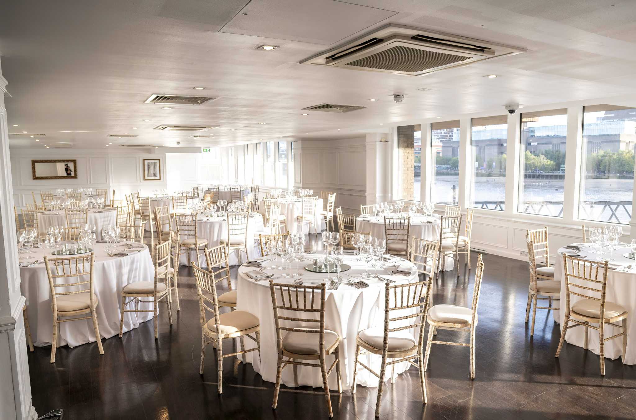 Lower River Room