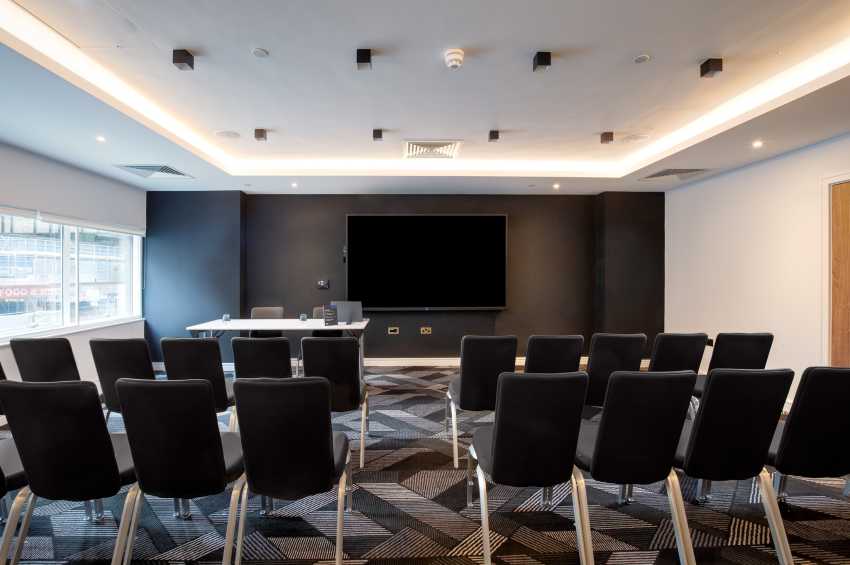 Imperial London Hotel