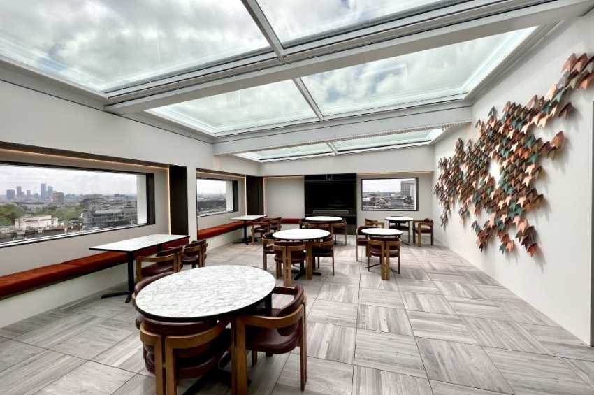 Met Lounge