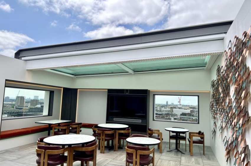 Met Lounge