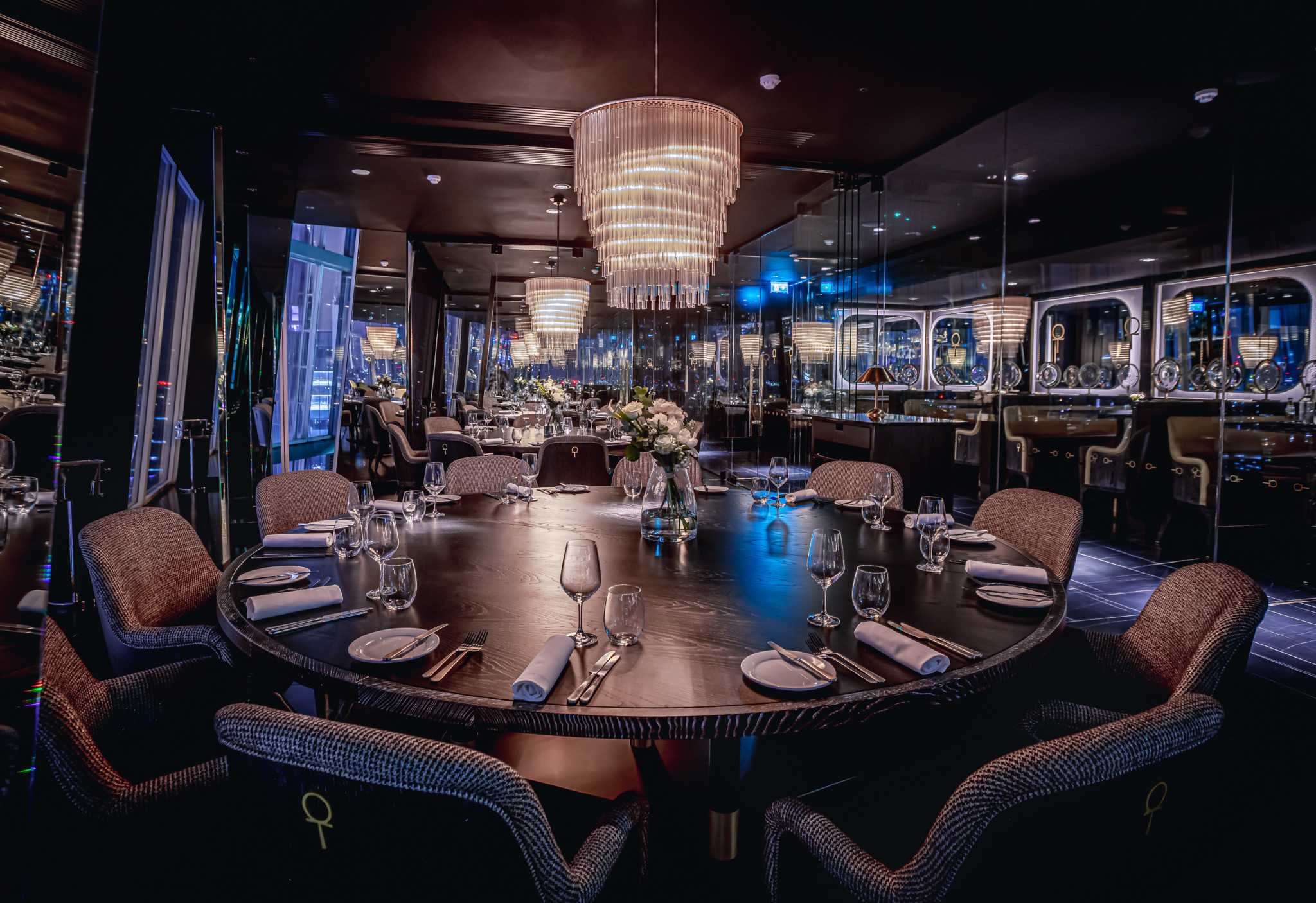 Glass Dining Rooms 