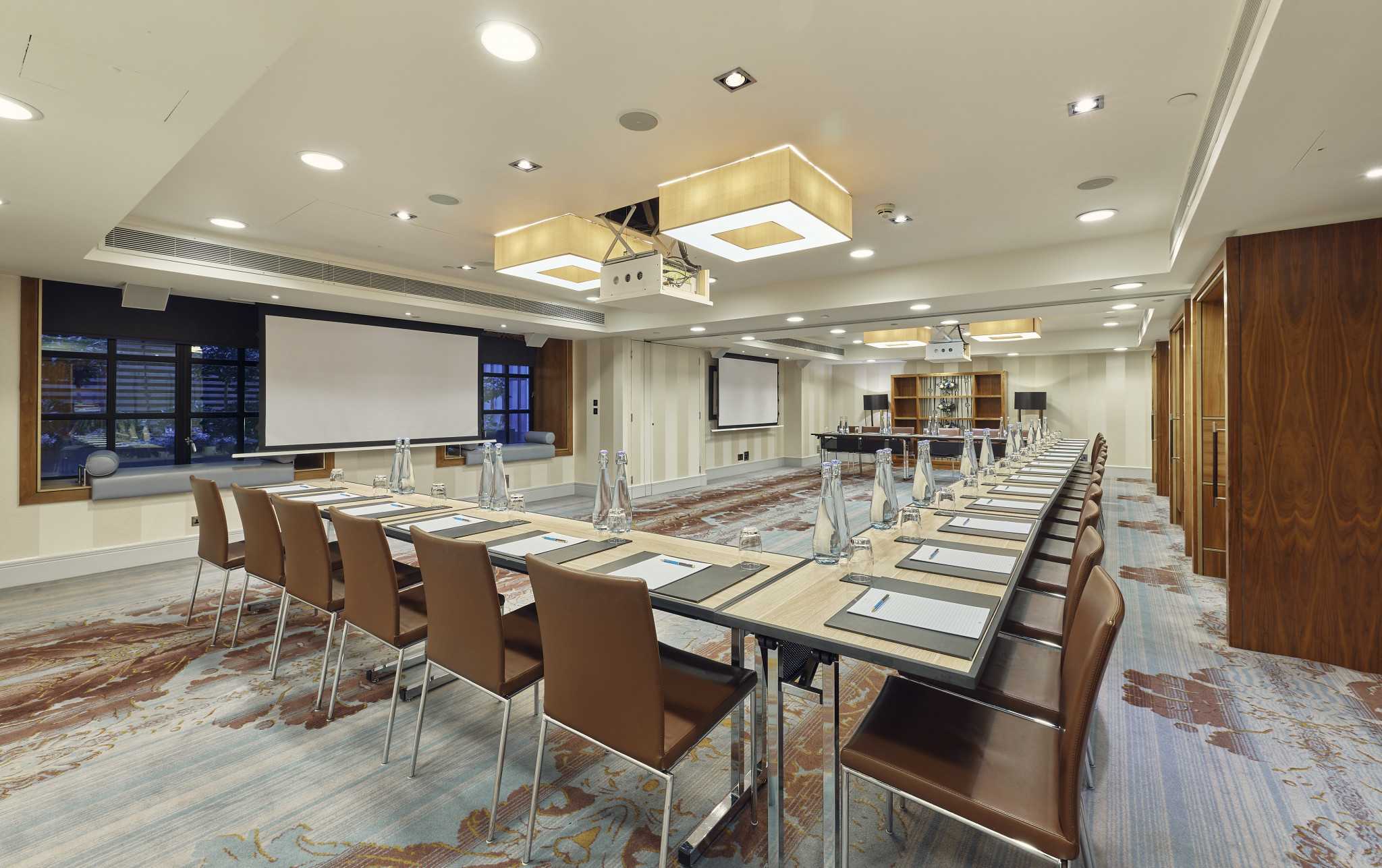 Piccadilly Bloomsbury Suite