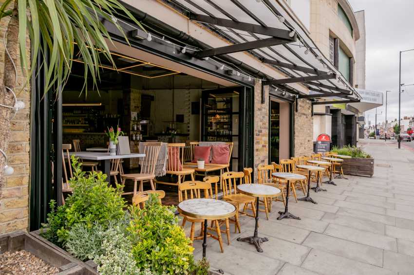 SW16 Bar and Kitchen