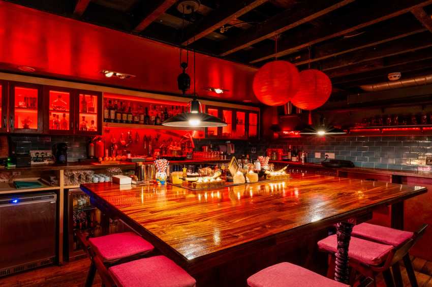 Opium Cocktail & Dim Sum Parlour