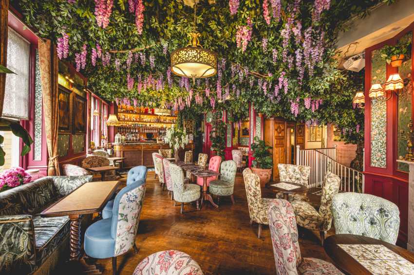Mr Fogg's Botanical Tavern