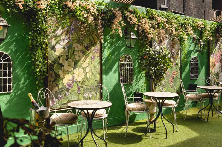 Mr Fogg's Secret Garden