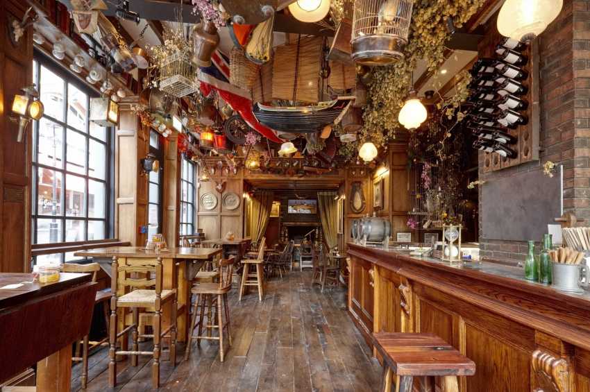 Mr Fogg's Tavern