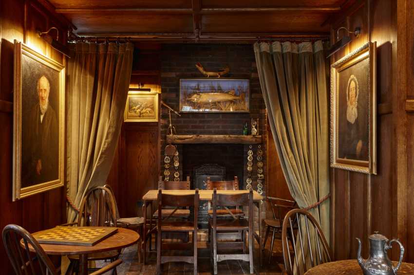 Mr Fogg's Tavern