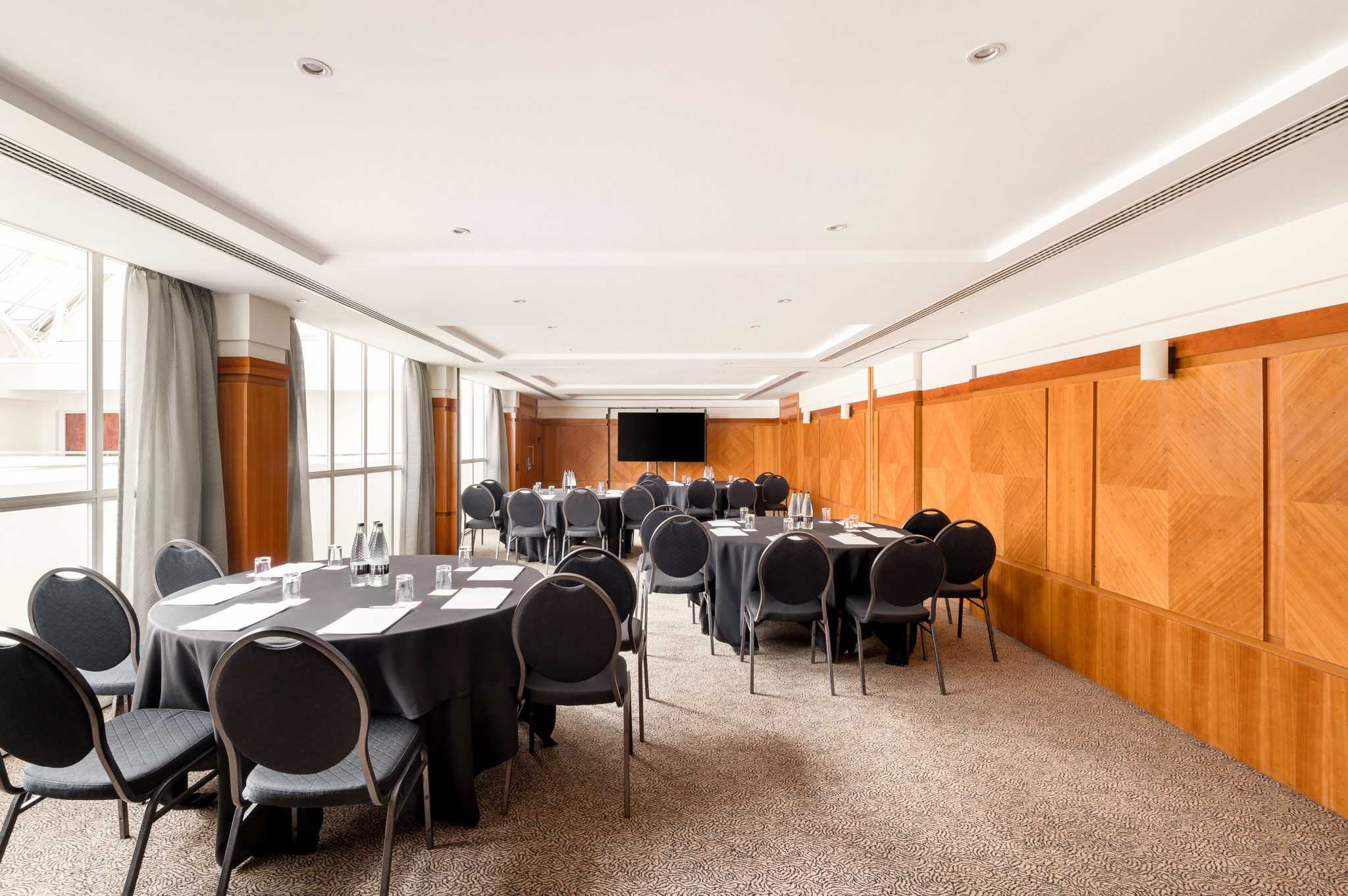 Cadogan Suite