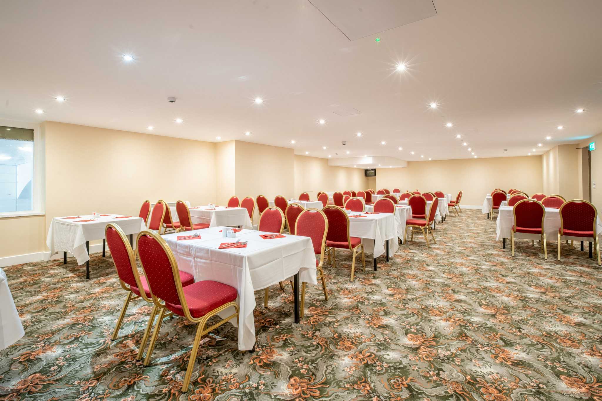 Cambridge Suite 