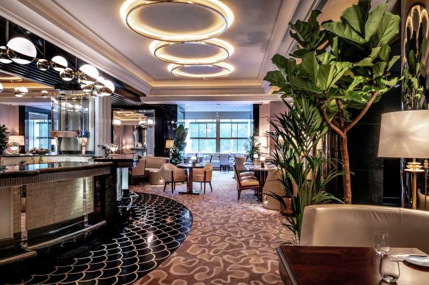 River Restaurant 