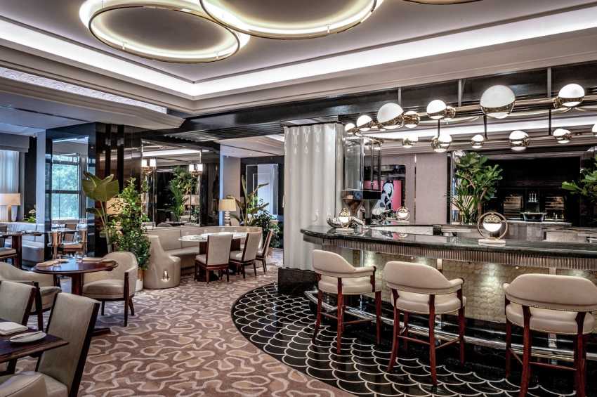 River Restaurant 