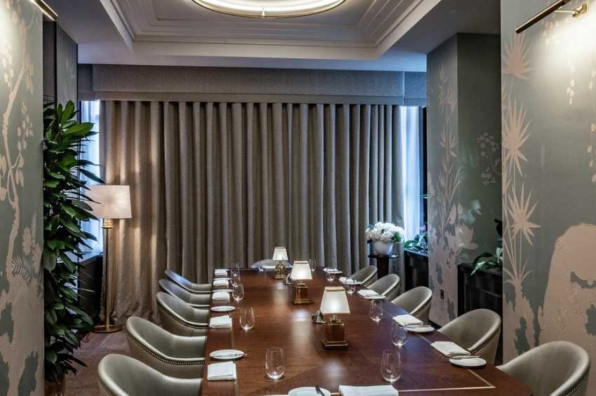 River Restaurant 