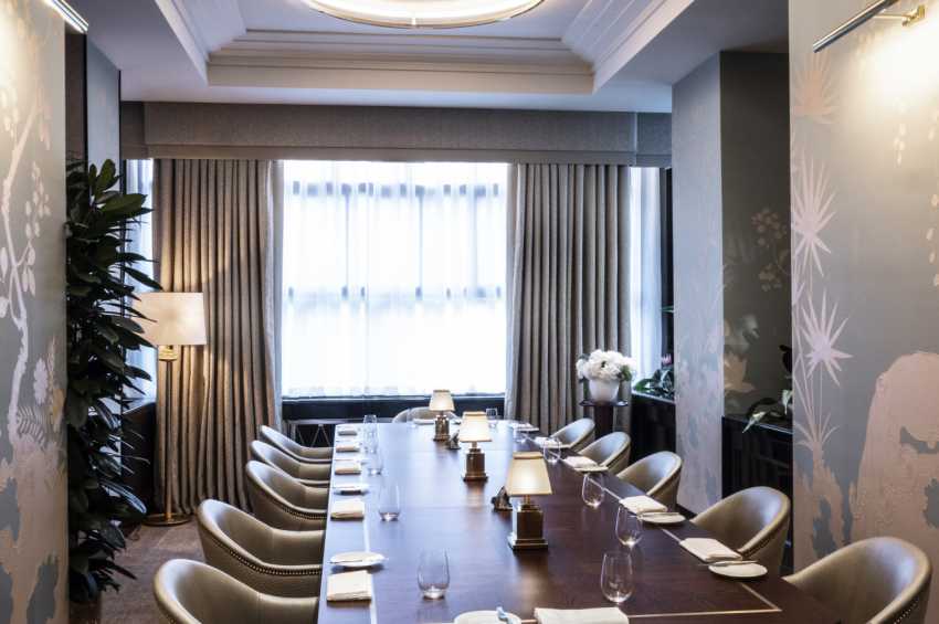 River Restaurant 