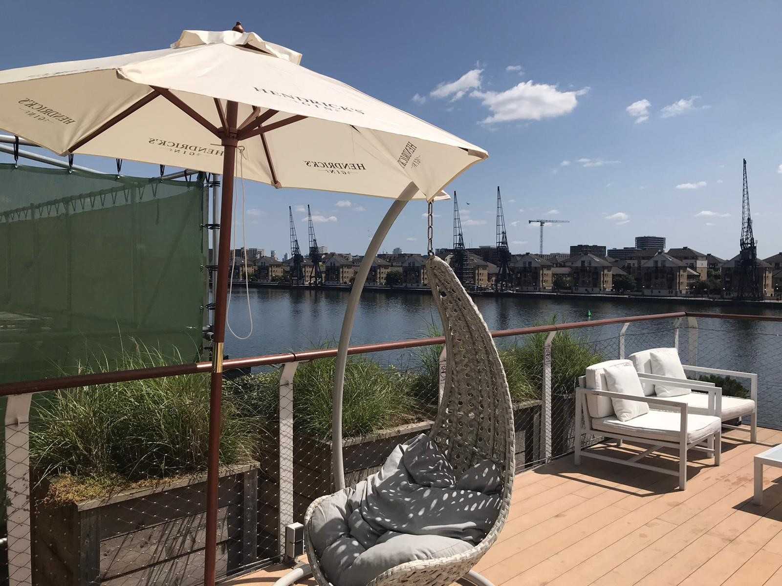 Rooftop Bar 