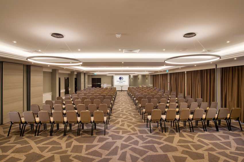 DoubleTree by Hilton London - Ealing