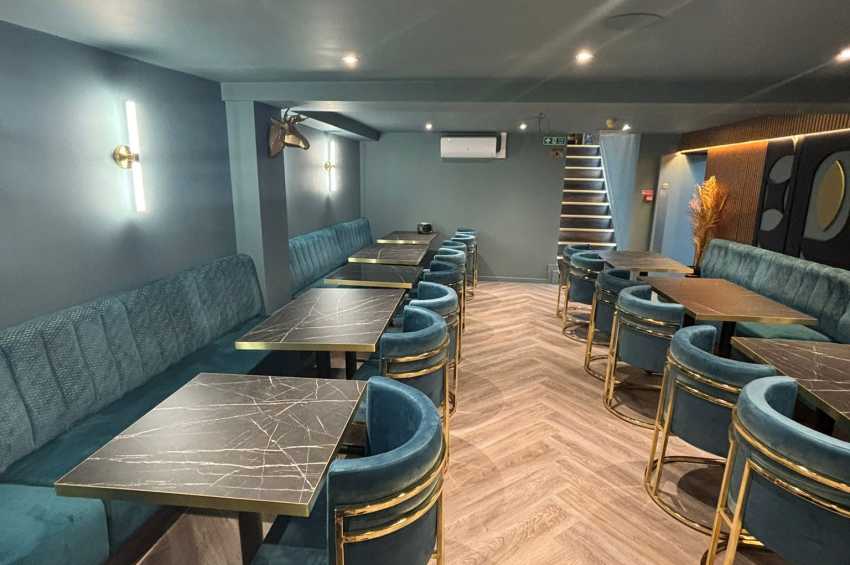 ZOYA GRILL & LOUNGE 