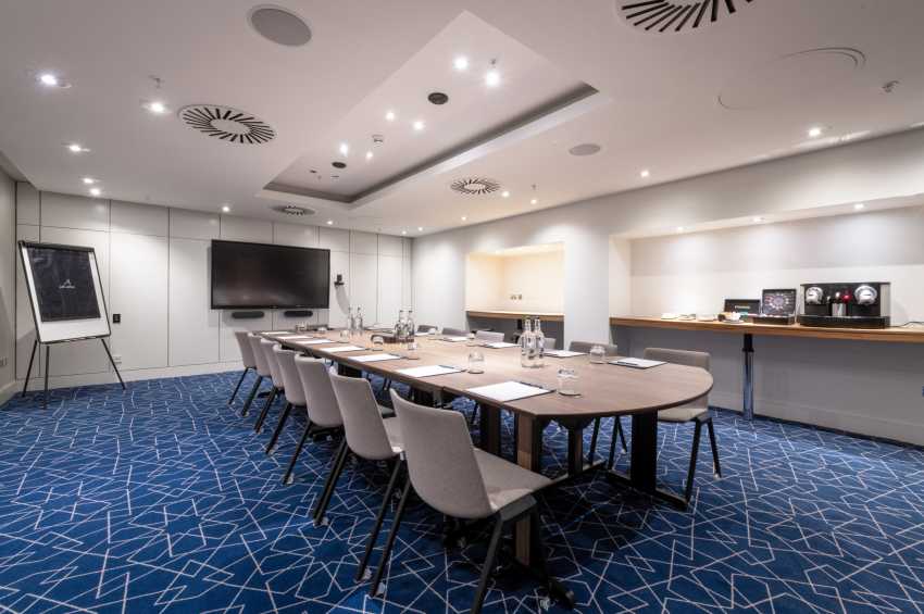 Apex City of London Hotel