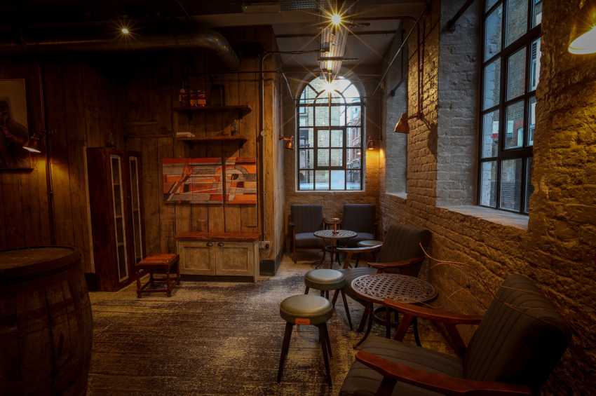 Odyssey Bar Lounge & Kitchen