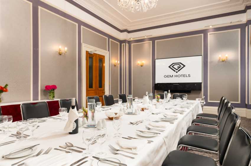 Gem Strathmore Hotel