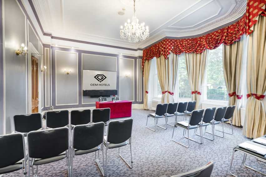 Gem Strathmore Hotel