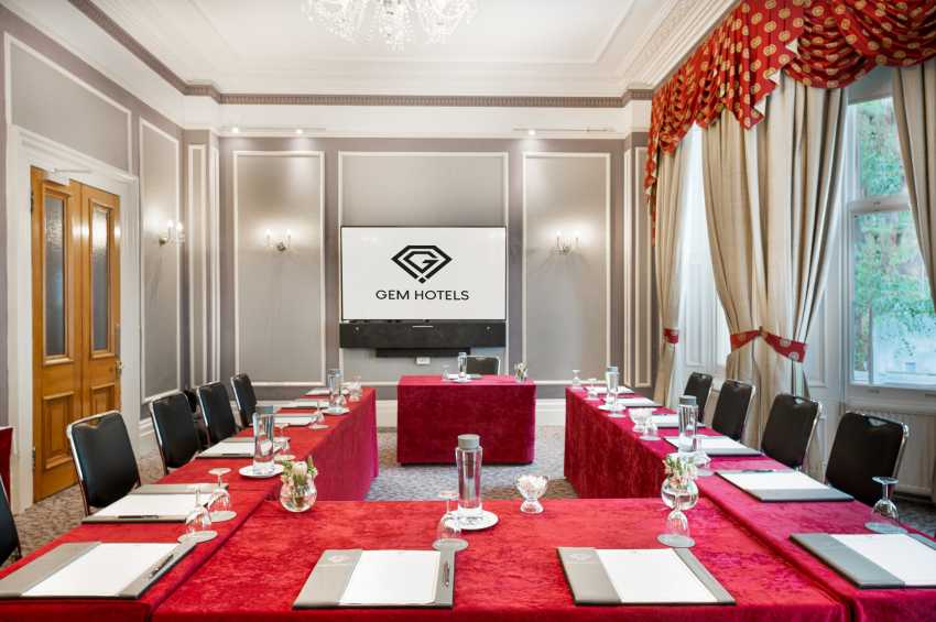 Gem Strathmore Hotel