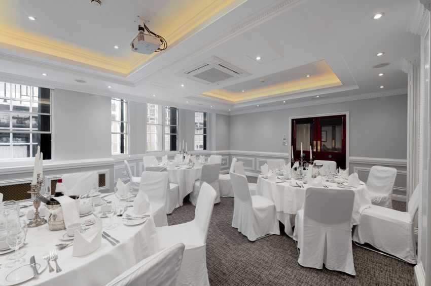 Gem  Fitzrovia Hotel