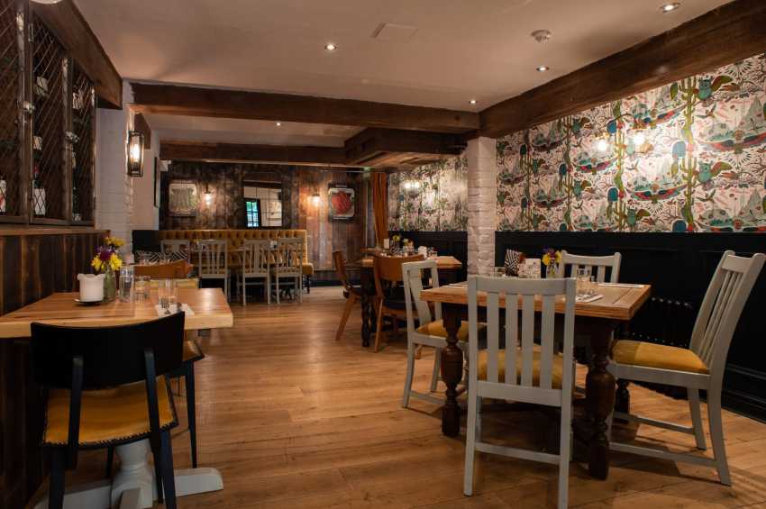 The Queens Head