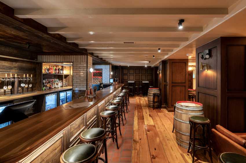 Albert's Schloss Soho