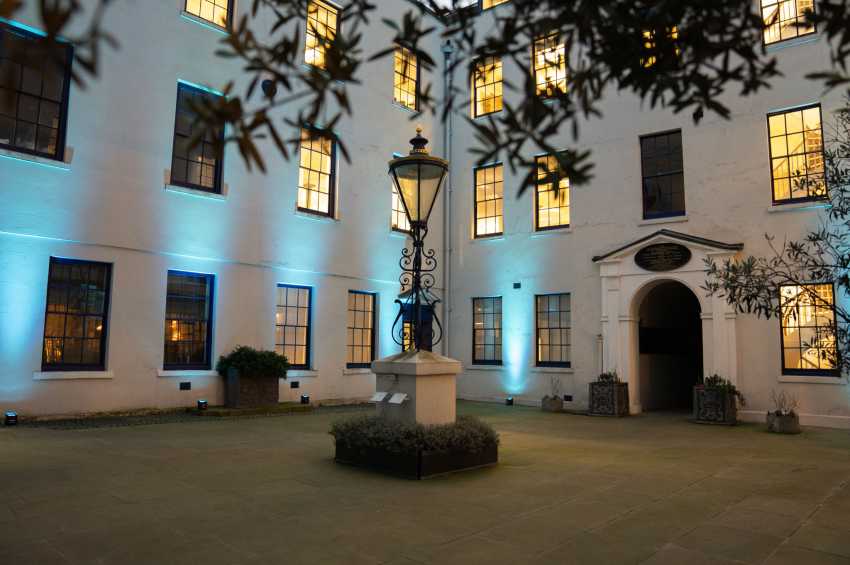 Apothecaries' Hall 