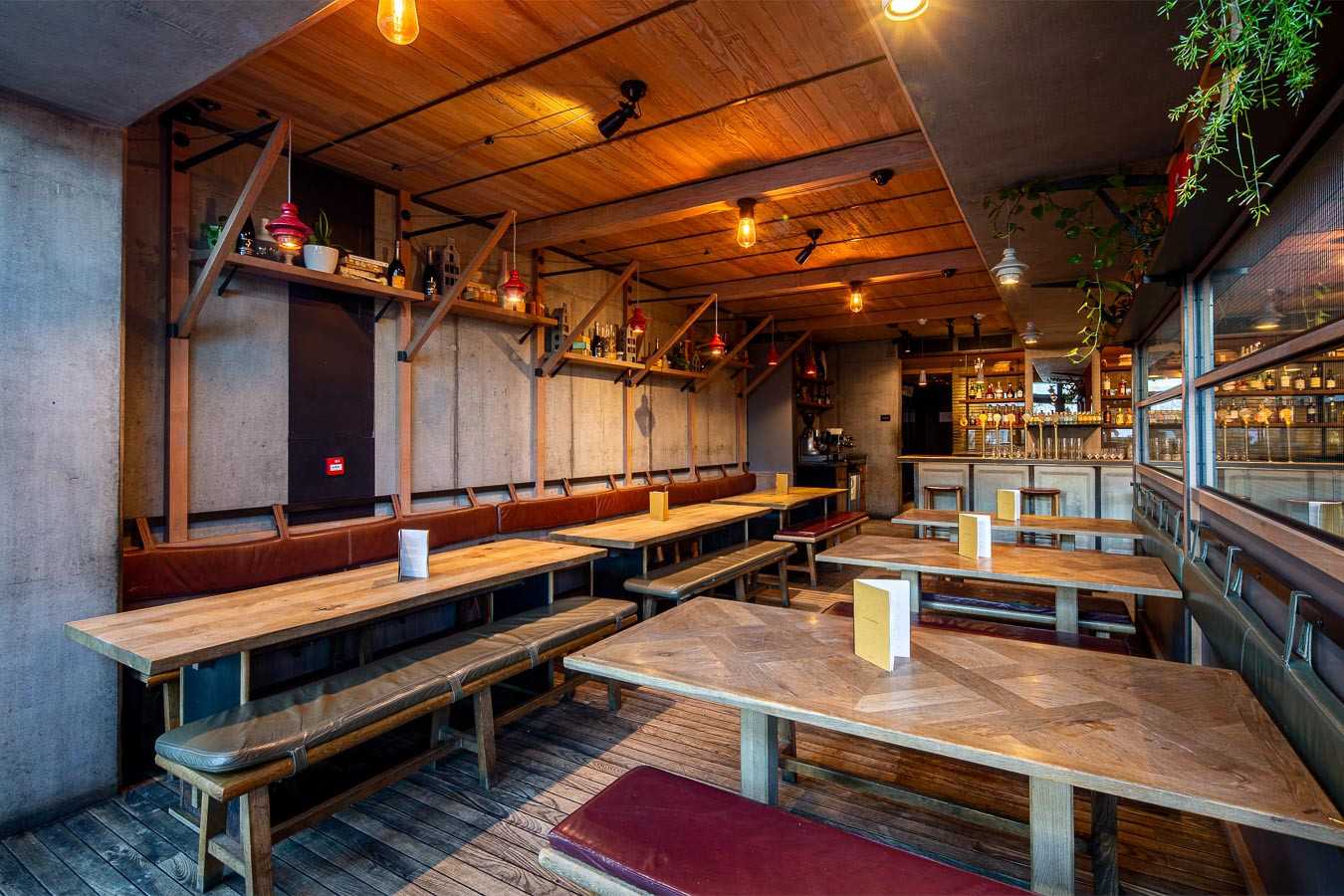 Canalside Bar Area 