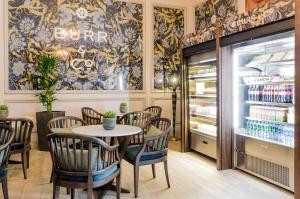 De Vere Grand Connaught Rooms