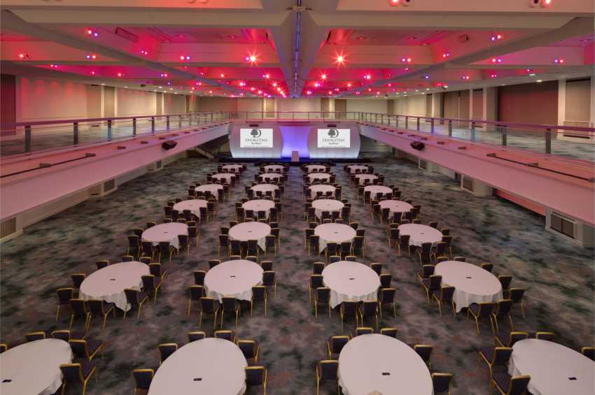 DoubleTree by Hilton Brighton Metropole