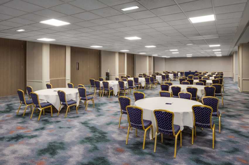 DoubleTree by Hilton Brighton Metropole