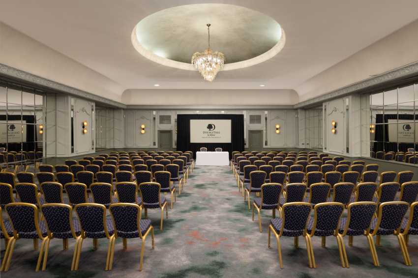 DoubleTree by Hilton Brighton Metropole