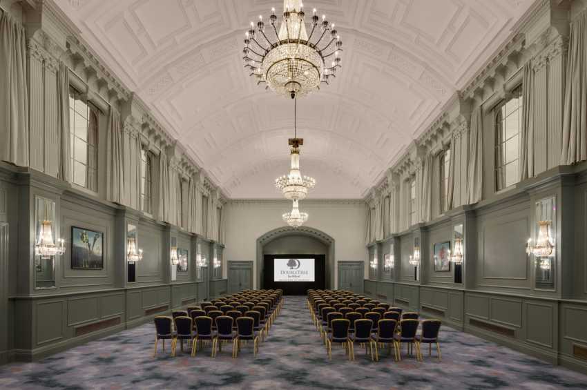 DoubleTree by Hilton Brighton Metropole