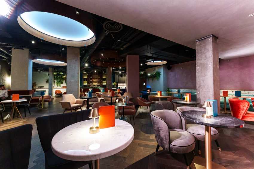Middle Eight Hotel