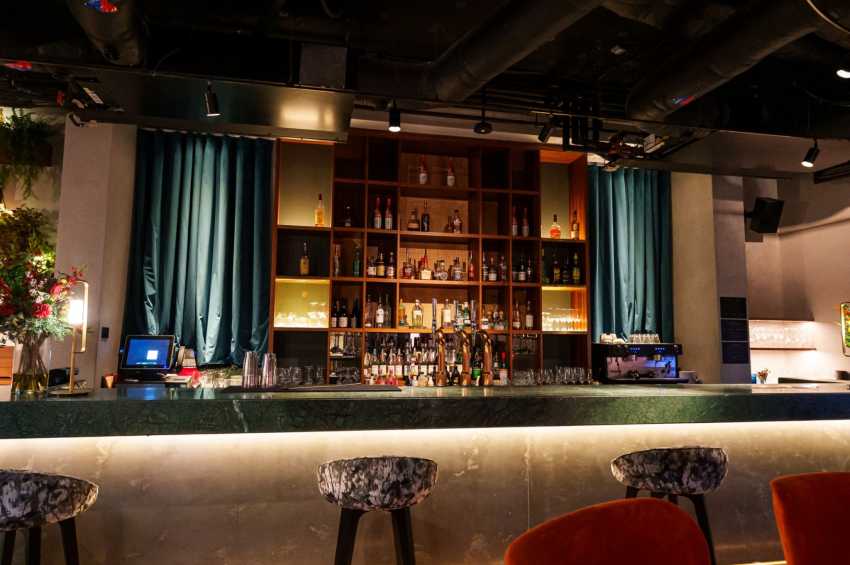 Middle Eight Hotel
