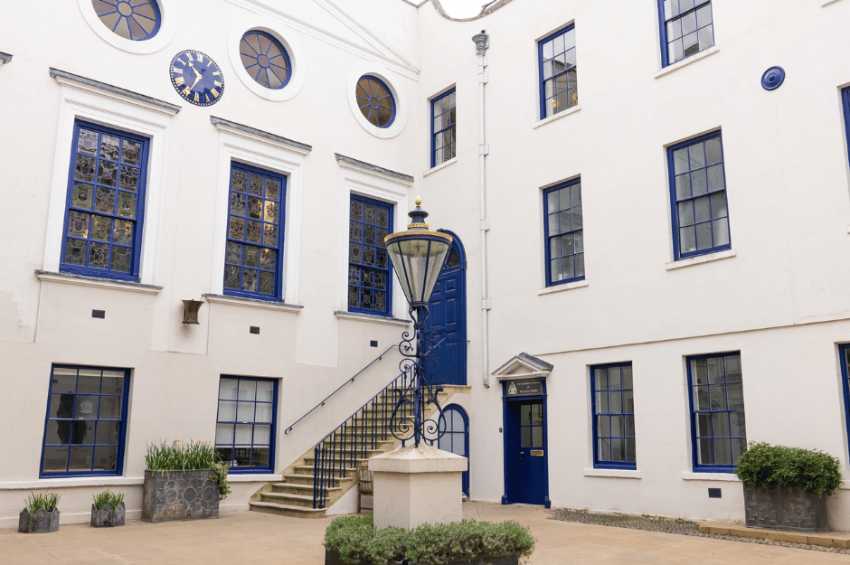 Apothecaries' Hall 